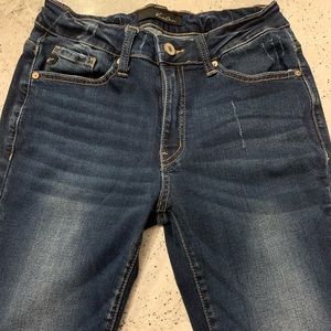 KanCan dark wash skinny jeans